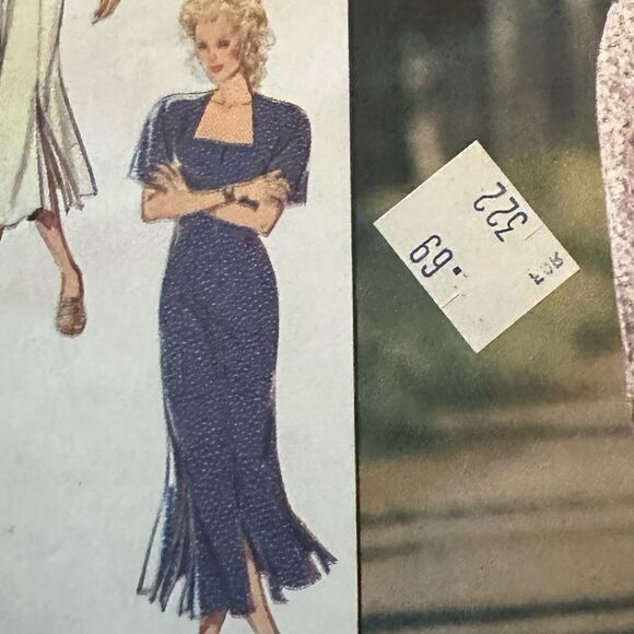UNCUT Vintage Sewing Patterns Dresses - Picture 3 of 6